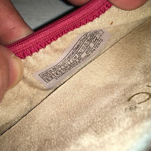 Vionic Geneva Ballet Slippers Claret Red Perforated Genuine Leather Sz 6.5 37.5 - Picture 9 of 9